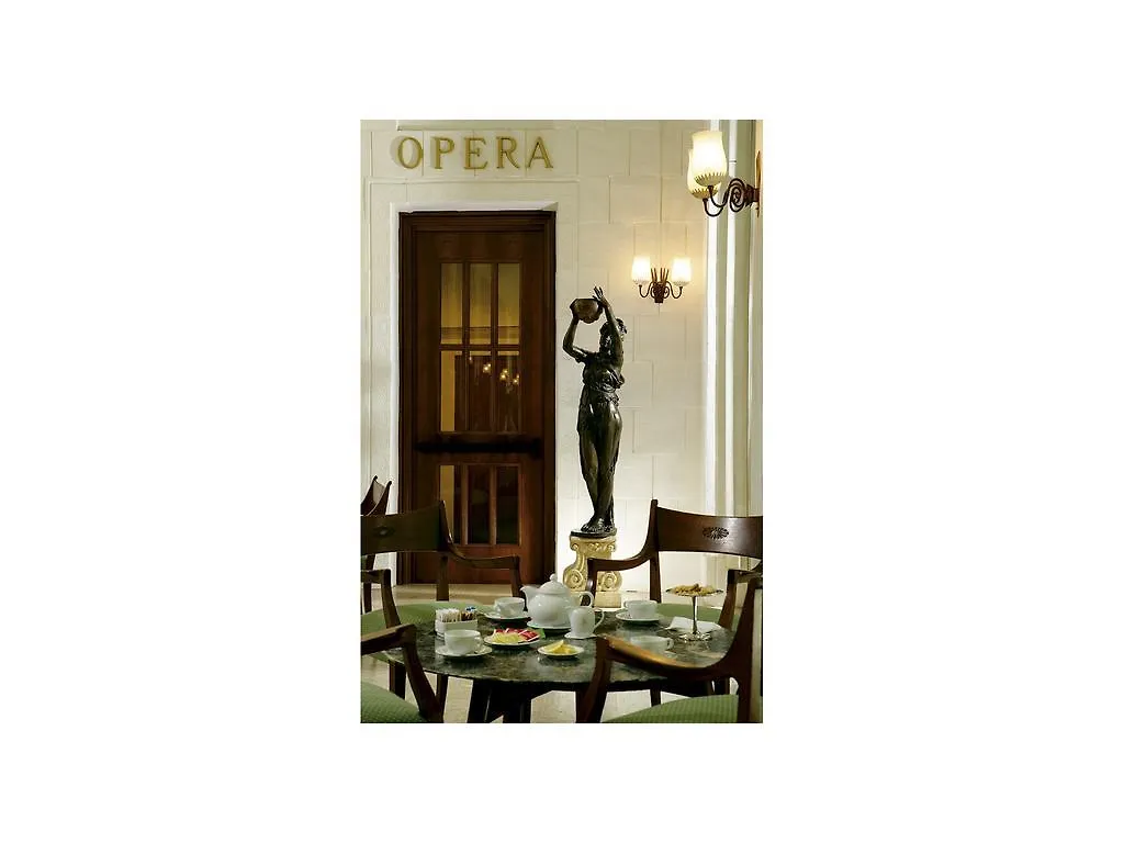 ****  Hotel Quirinale Rome Italy